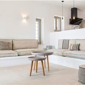 5 bedroom villa with pool near Aliki, Paros, sleeps 10